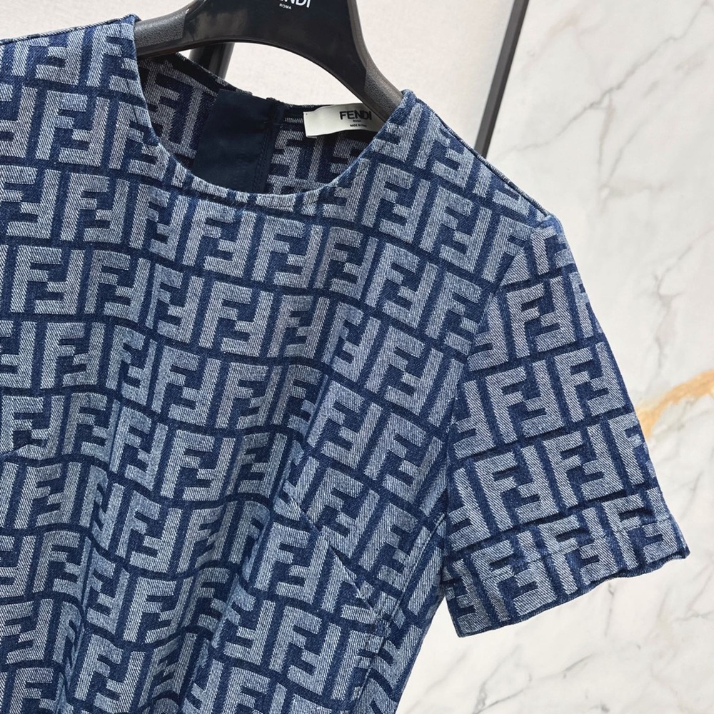 Fendi blue denim dress - Picture 4 of 6